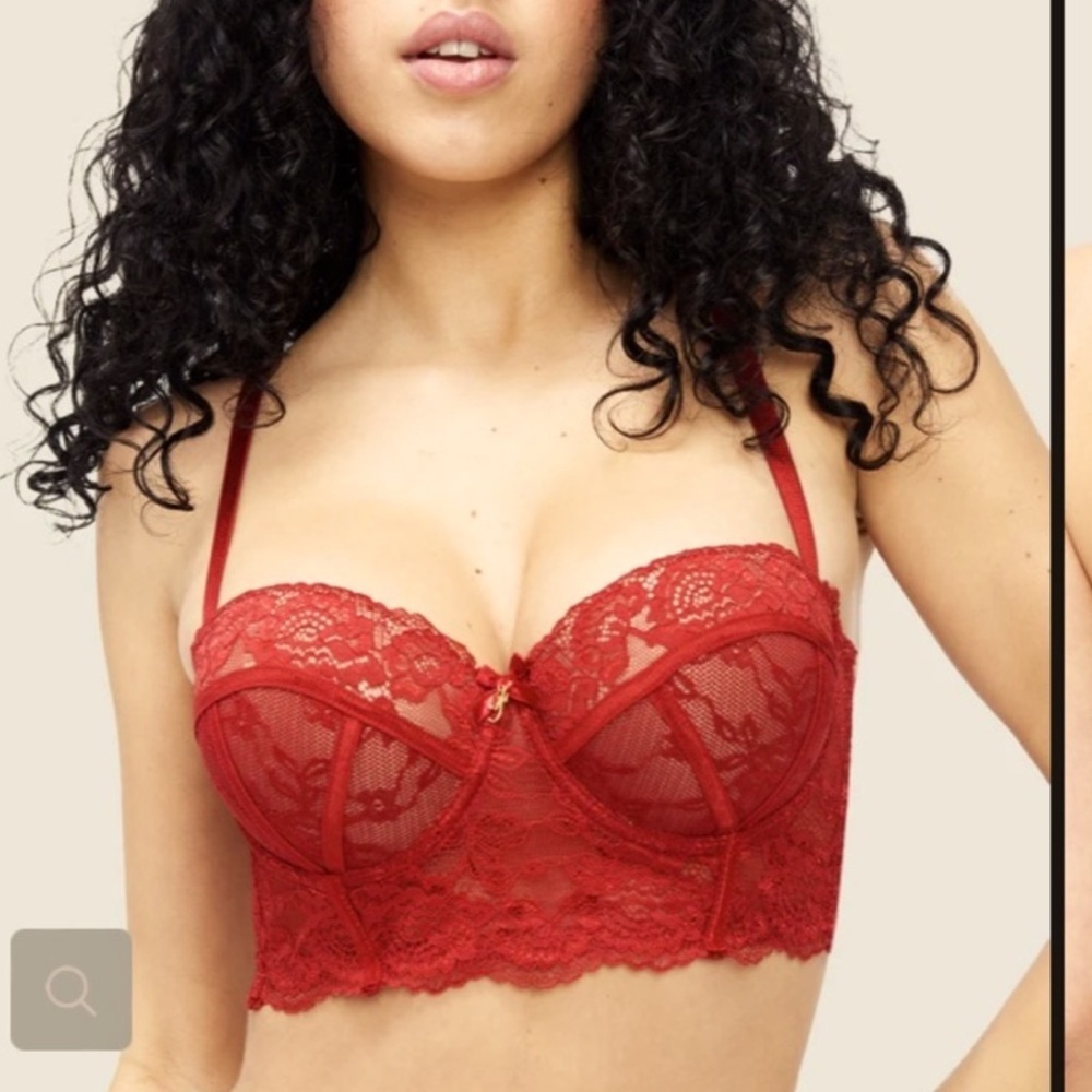 Frederick’s Of Hollywood Desiree red lace push up balconette bra Size 36D New